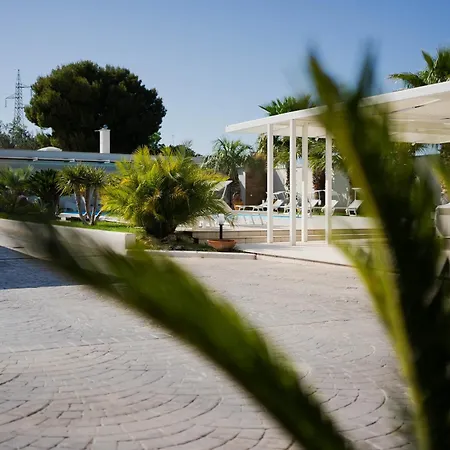 בית הארחה Erada 3*