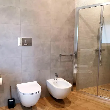 Erada Affittacamere 3*