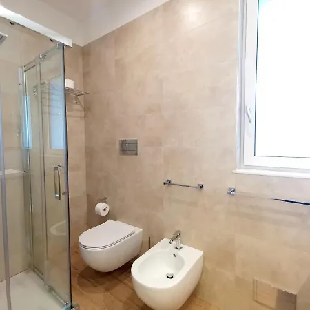 Erada Affittacamere 3*